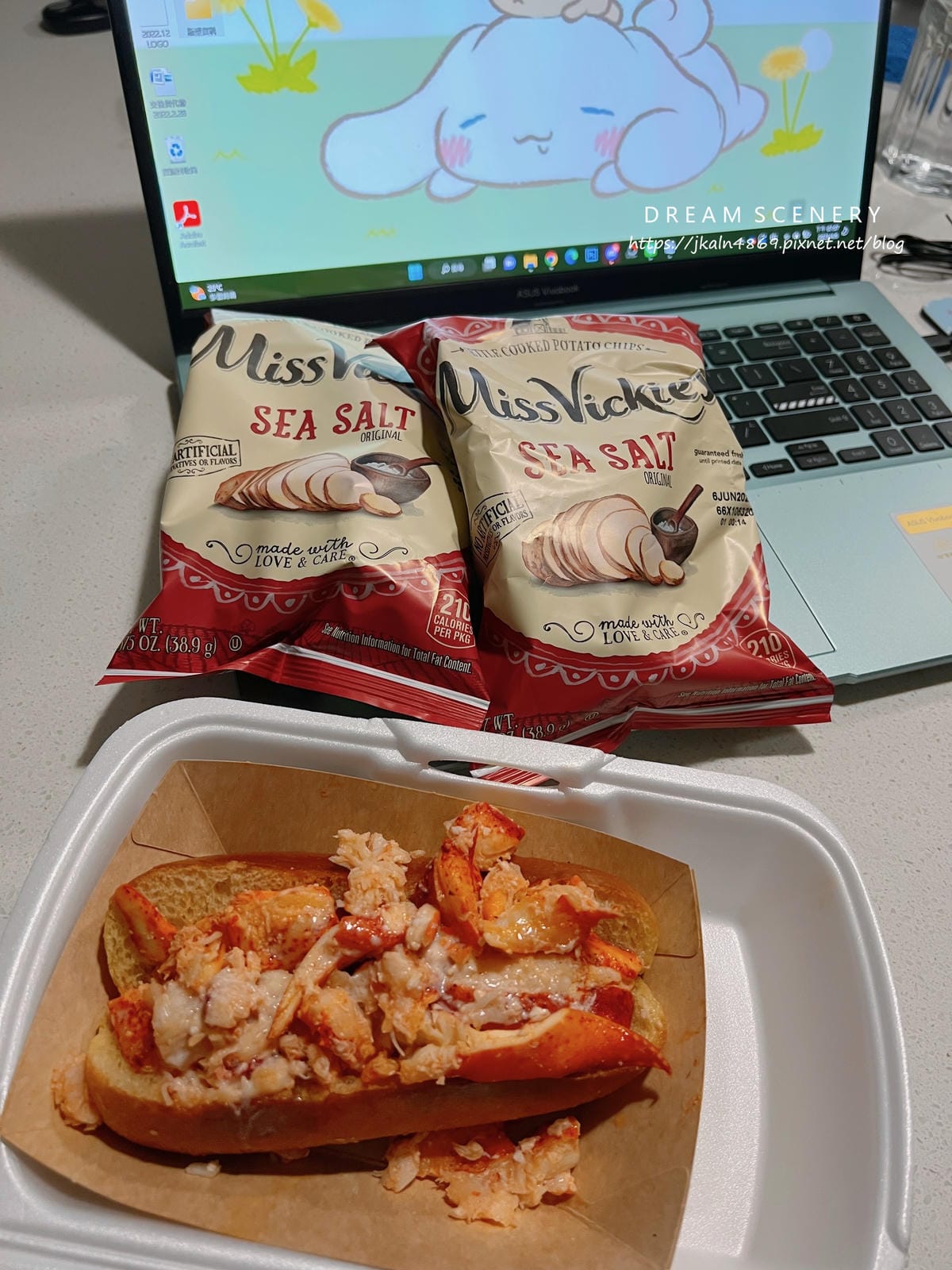 Rockin Rollz Lobster and Sushi Rockin Rollz Lobster and Sushi