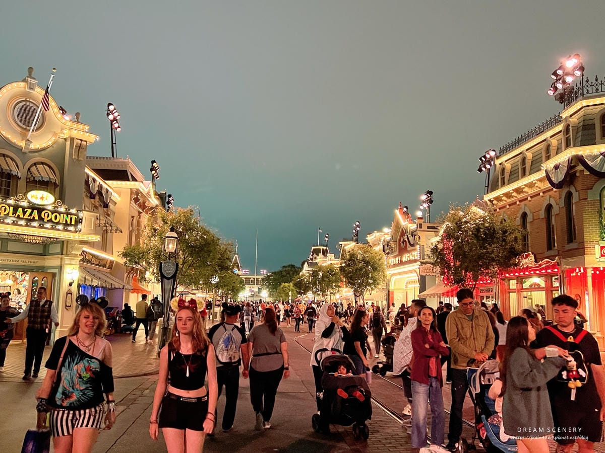 2023 迪士尼樂園 (Disneyland Park) 2023 迪士尼樂園 (Disneyland Park)