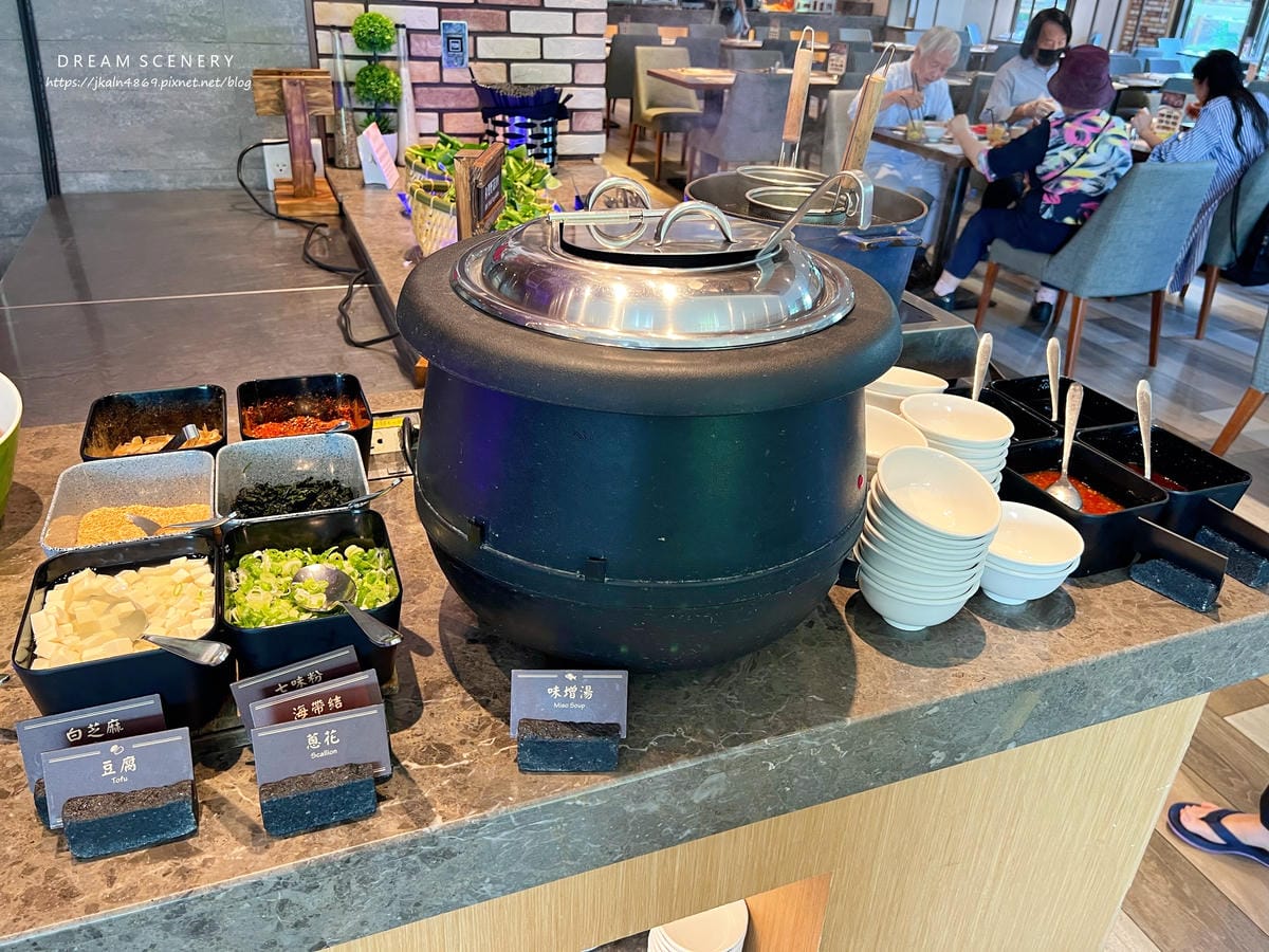 芳泉百匯早餐