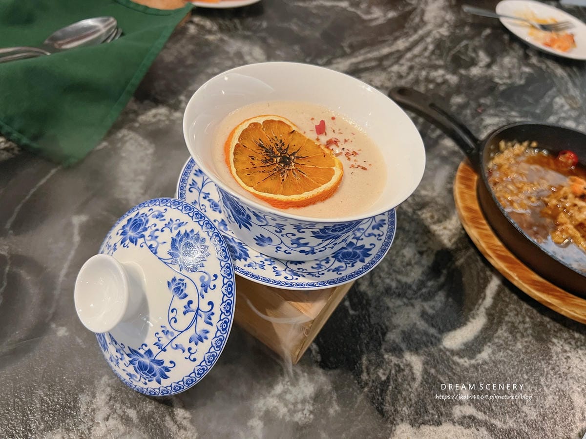 曜日義式餐酒館 曜日義式餐酒館