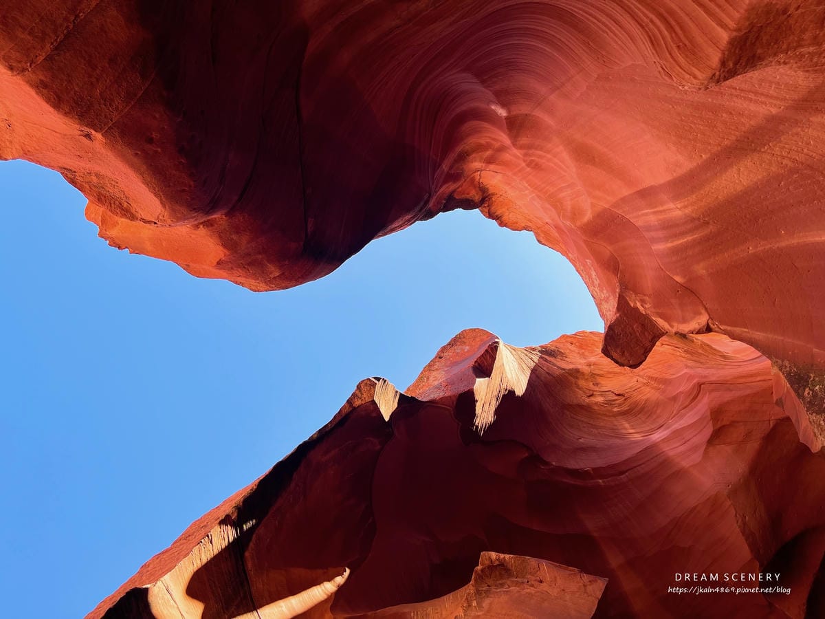 上羚羊谷 Upper Antelope Canyon 上羚羊谷 Upper Antelope Canyon