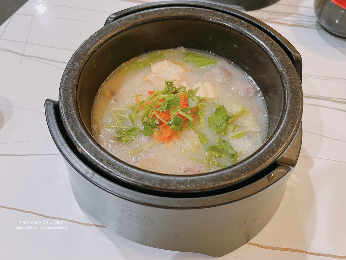 十秒到云南过桥米线 Ten Seconds Yunnan Rice Noodles 十秒到云南过桥米线 Ten Seconds Yunnan Rice Noodles