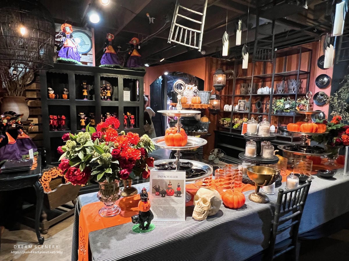 【美國-Los Angeles】充滿萬聖節、聖誕節的園藝用品 【美國-Los Angeles】充滿萬聖節、聖誕節的園藝用品