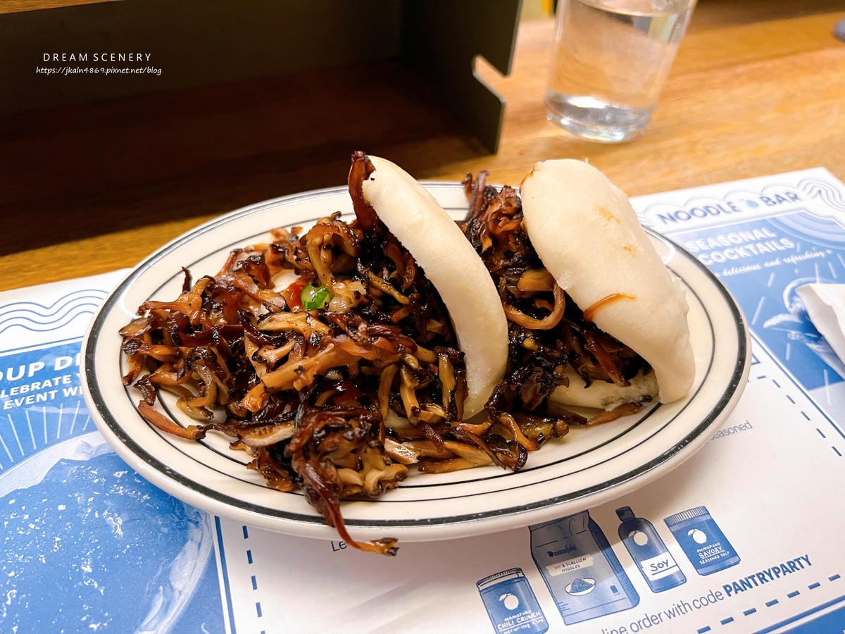 【美國-New York】米其林二星主廚拉麵店│刈包前菜│ 【美國-New York】米其林二星主廚拉麵店│刈包前菜│