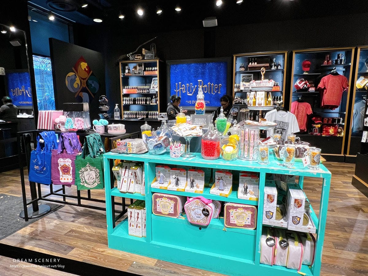 Harry Potter: The Exhibition 商店 Harry Potter: The Exhibition 商店