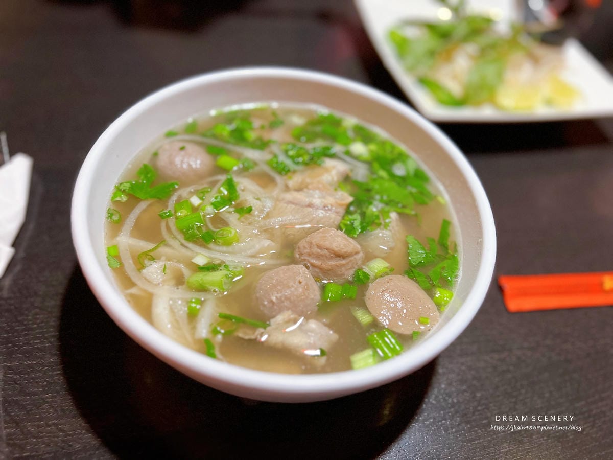【美國-Utah】鹽湖城市區美食│中文&越南小酒館│Red 【美國-Utah】鹽湖城市區美食│中文&越南小酒館│Red
