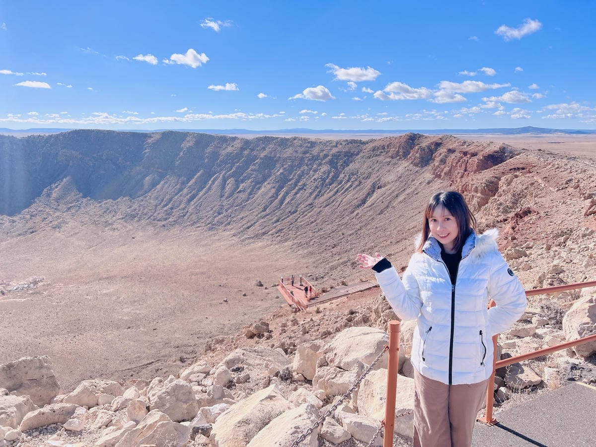 巴林傑隕石坑 Barringer Crater或Meteor Crater 巴林傑隕石坑 Barringer Crater或Meteor Crater