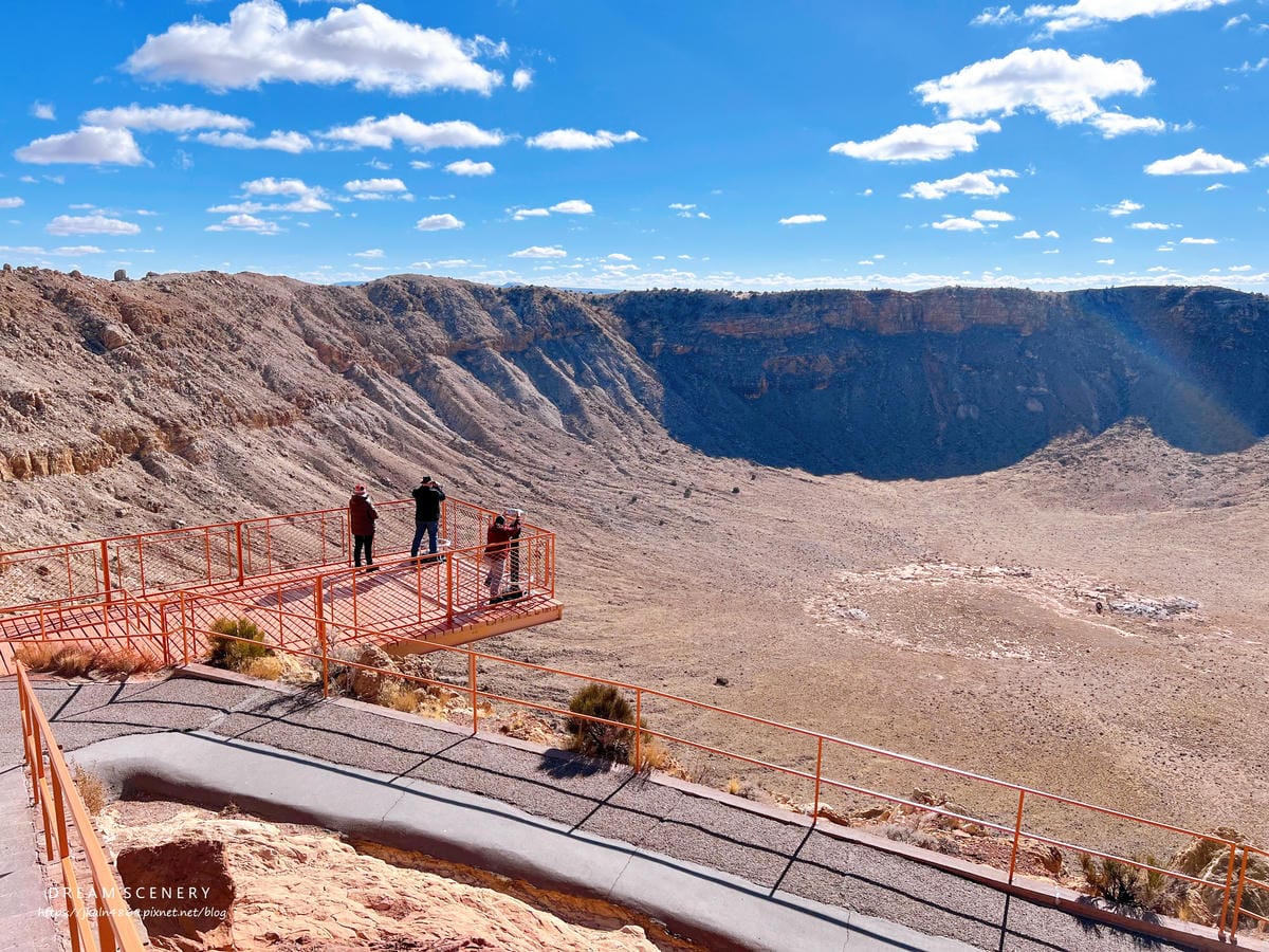 巴林傑隕石坑 Barringer Crater或Meteor Crater 巴林傑隕石坑 Barringer Crater或Meteor Crater