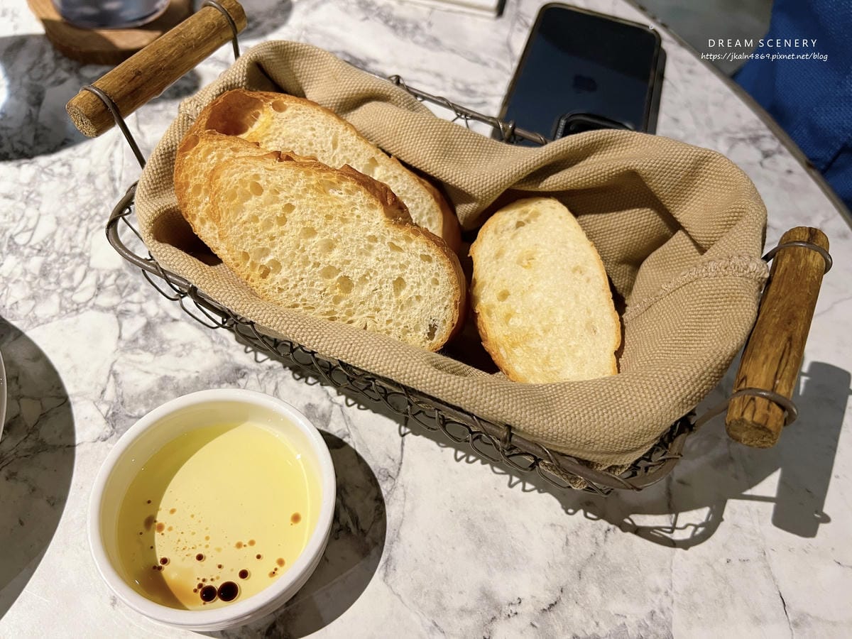 Cin Cin Osteria請請義大利餐廳(逸仙店) Cin Cin Osteria請請義大利餐廳(逸仙店)