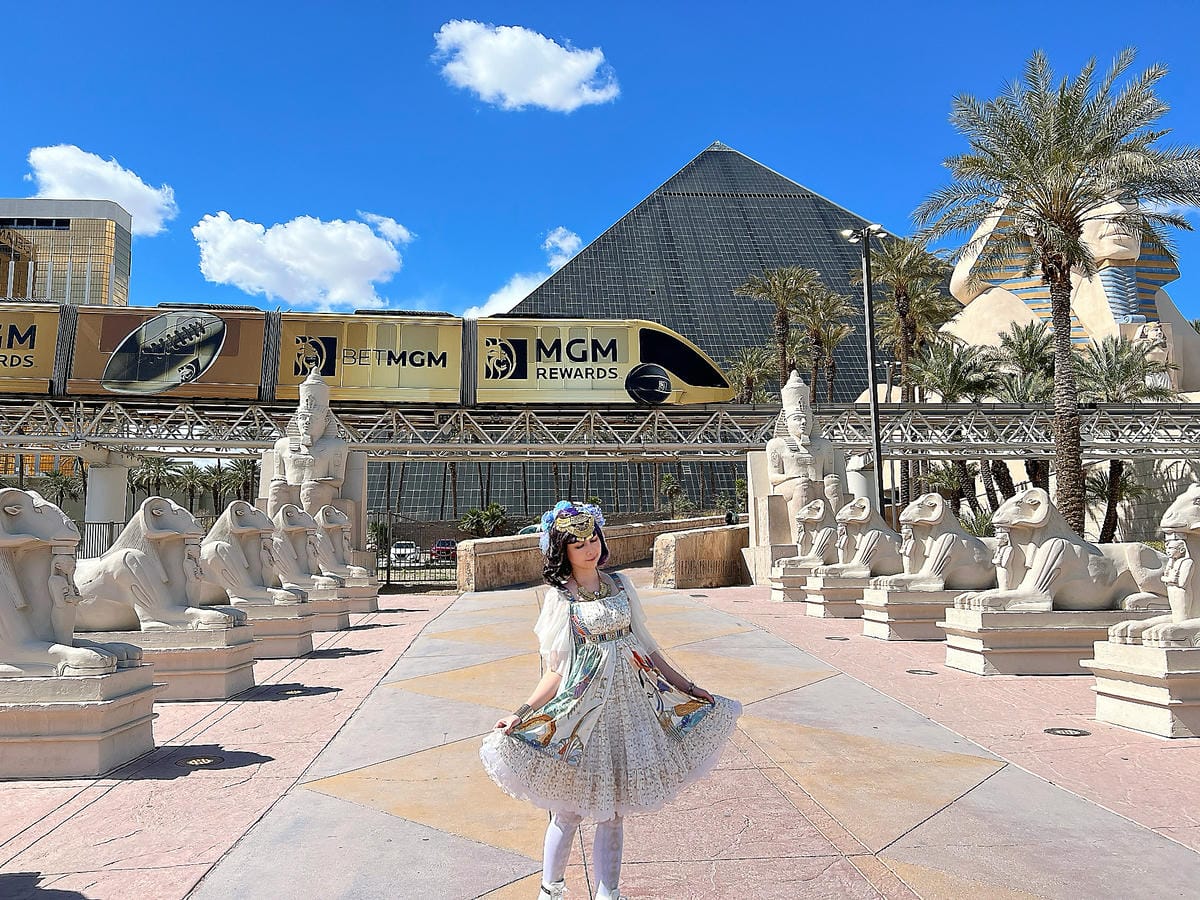 Luxor 盧克索埃及金字塔 Luxor 盧克索埃及金字塔