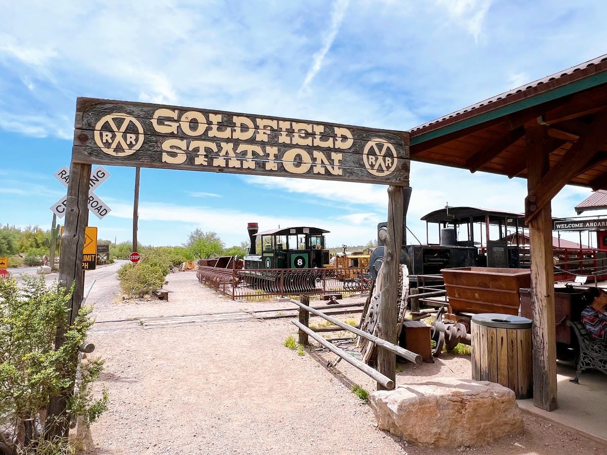 【美國-Arizona】亞利桑那州景點│淘金鬼鎮│GOLDF