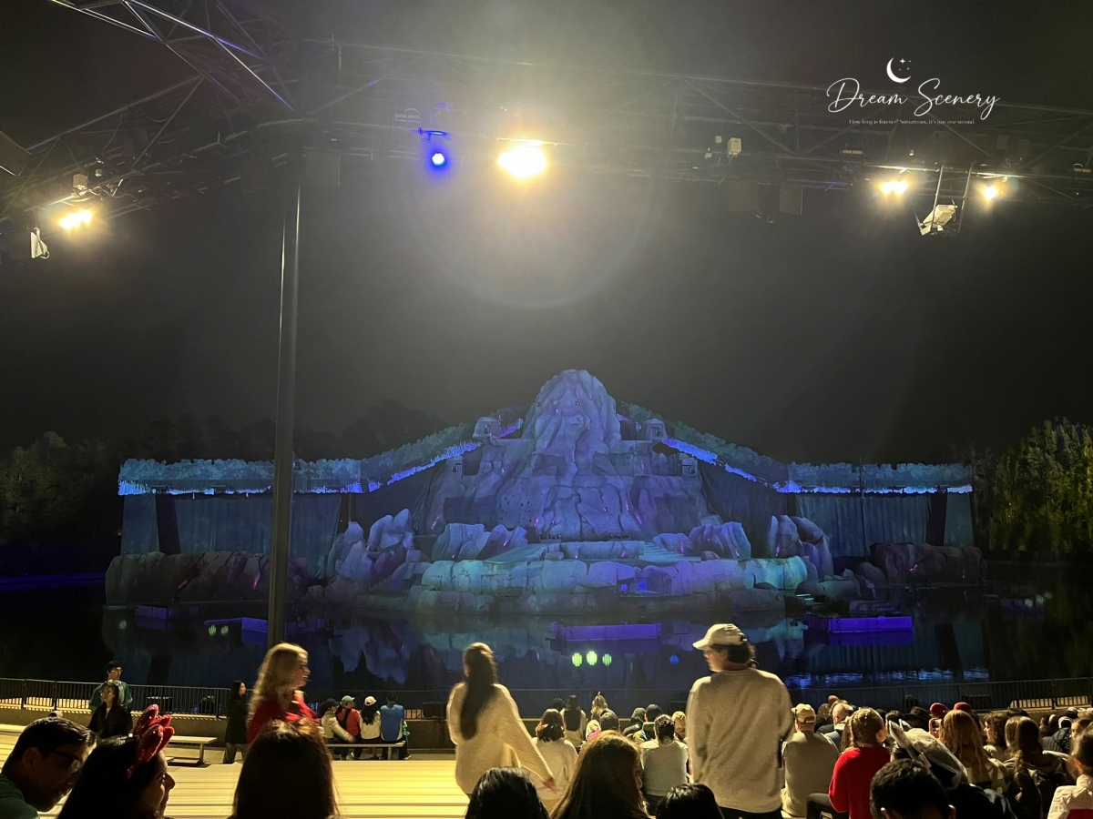 【美國 Florida】2024 Disney’s Hollywood Studios表演-夜晚煙火表演 Fantasmic! - 第2張圖 【美國 Florida】2024 Disney’s Hollywood Studios表演-夜晚煙火表演 Fantasmic!