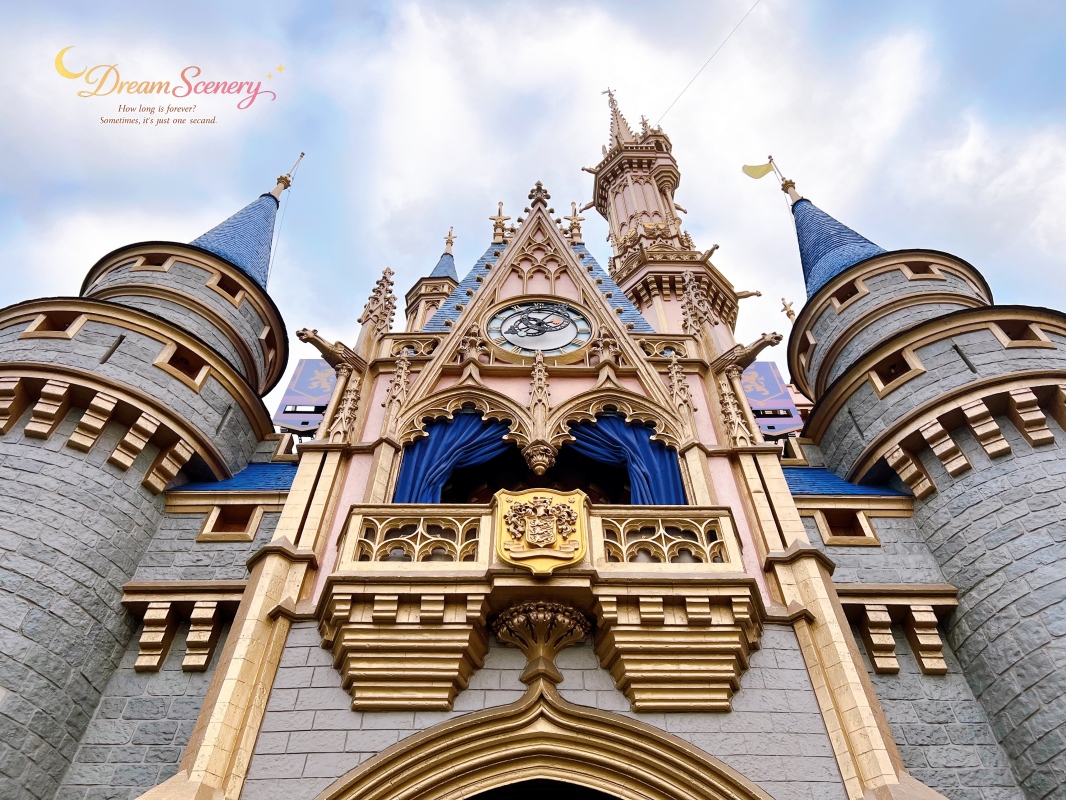 【美國 Florida】2024 Magic Kingdom 攻略|走進迪士尼最經典的夢想國度!Top10必玩設施、聖誕派對、公主見面會與必買周邊整理 - 第8張圖 【美國 Florida】2024 Magic Kingdom 攻略|走進迪士尼最經典的夢想國度!Top10必玩設施、聖誕派對、公主見面會與必買周邊整理