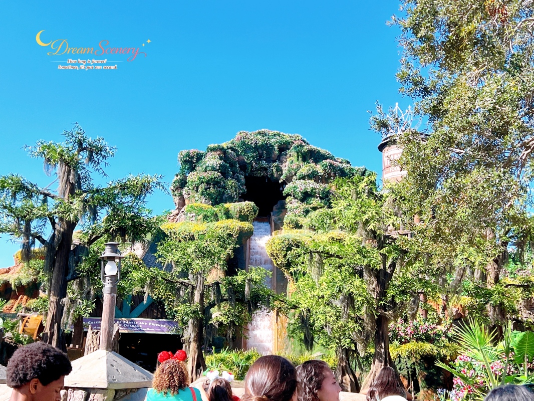 【美國 Florida】2024 Magic Kingdom 攻略|走進迪士尼最經典的夢想國度!Top10必玩設施、聖誕派對、公主見面會與必買周邊整理 - 第76張圖 【美國 Florida】2024 Magic Kingdom 攻略|走進迪士尼最經典的夢想國度!Top10必玩設施、聖誕派對、公主見面會與必買周邊整理