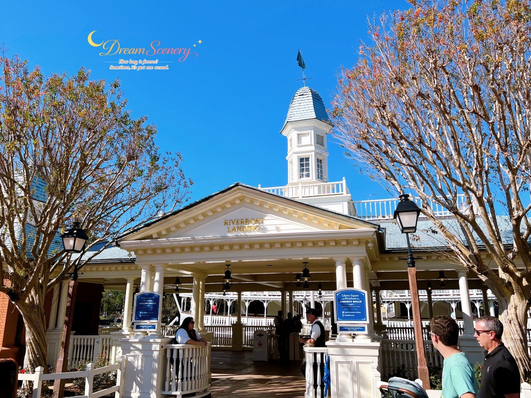【美國 Florida】2024 Magic Kingdom 攻略|走進迪士尼最經典的夢想國度!Top10必玩設施、聖誕派對、公主見面會與必買周邊整理 - 第82張圖 【美國 Florida】2024 Magic Kingdom 攻略|走進迪士尼最經典的夢想國度!Top10必玩設施、聖誕派對、公主見面會與必買周邊整理