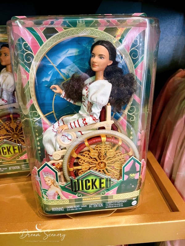 【美國 Florida】2024 Wicked: The Experience|走進《魔法壞女巫》的奧茲國 - 第19張圖 【美國 Florida】2024 Wicked: The Experience|走進《魔法壞女巫》的奧茲國