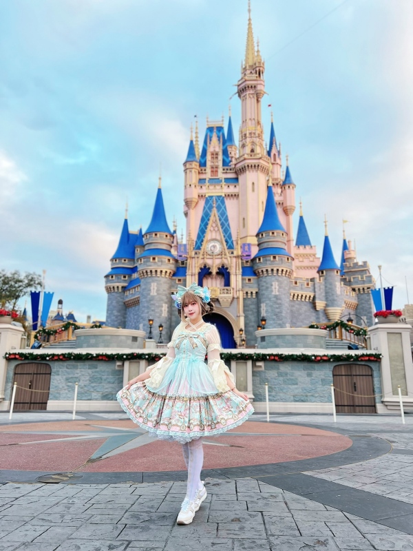 【美國 Florida】2024 Magic Kingdom 攻略|走進迪士尼最經典的夢想國度!Top10必玩設施、聖誕派對、公主見面會與必買周邊整理 - 第2張圖 【美國 Florida】2024 Magic Kingdom 攻略|走進迪士尼最經典的夢想國度!Top10必玩設施、聖誕派對、公主見面會與必買周邊整理