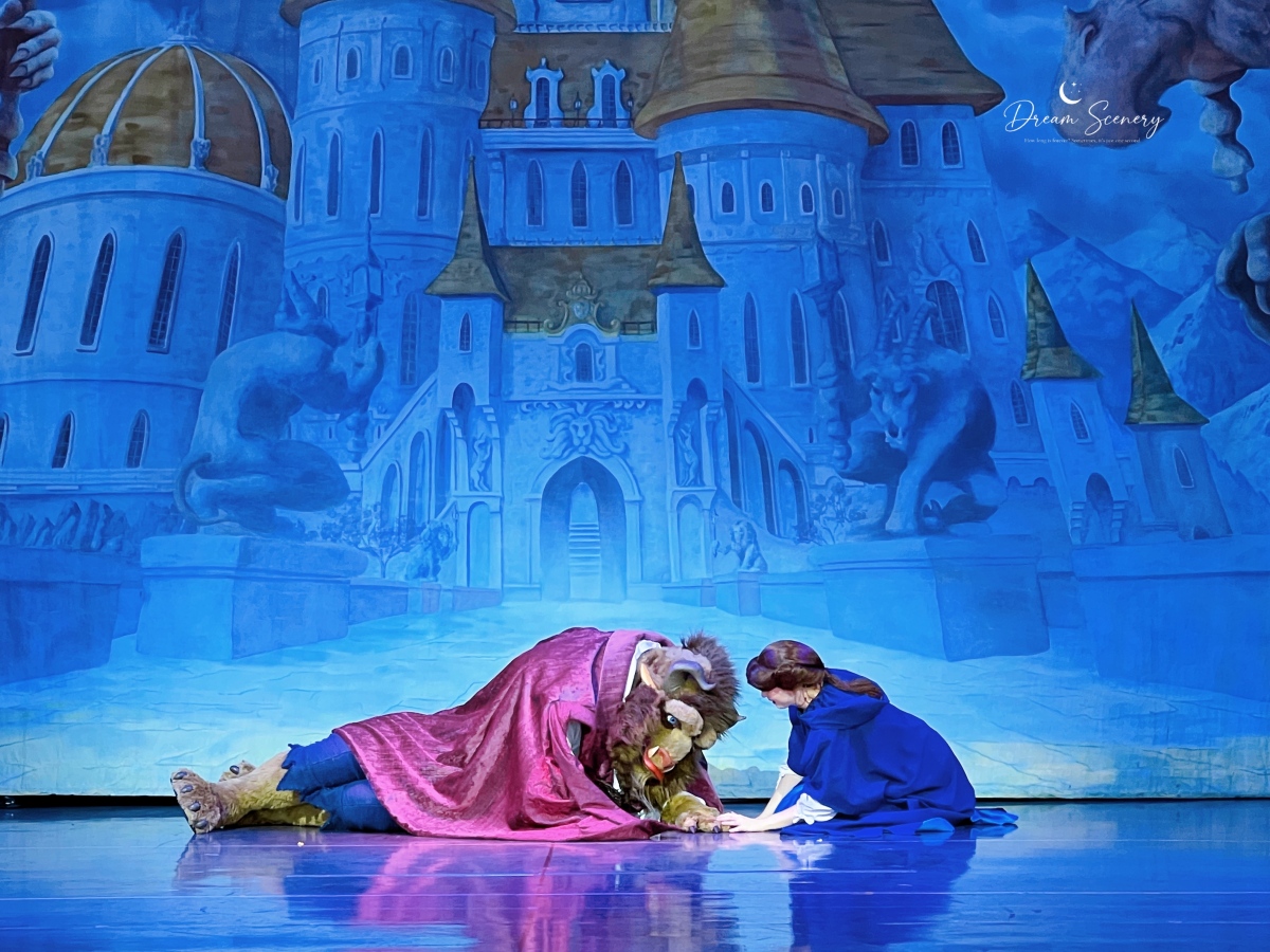 【美國 Florida】2024 Disney’s Hollywood Studios表演-美女與野獸現場秀 - 第11張圖 【美國 Florida】2024 Disney’s Hollywood Studios表演-美女與野獸現場秀