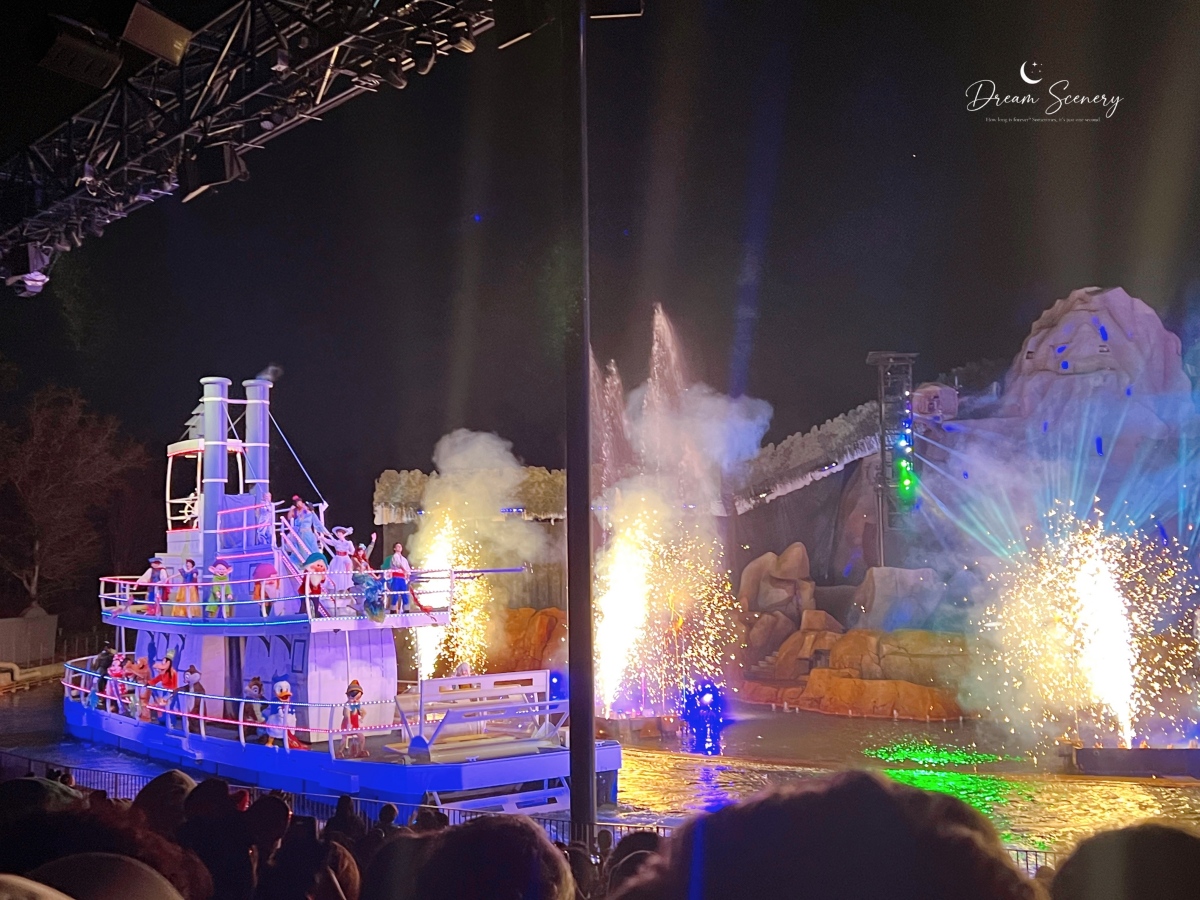 【美國 Florida】2024 Disney’s Hollywood Studios表演-夜晚煙火表演 Fantasmic! - 第34張圖 【美國 Florida】2024 Disney’s Hollywood Studios表演-夜晚煙火表演 Fantasmic!