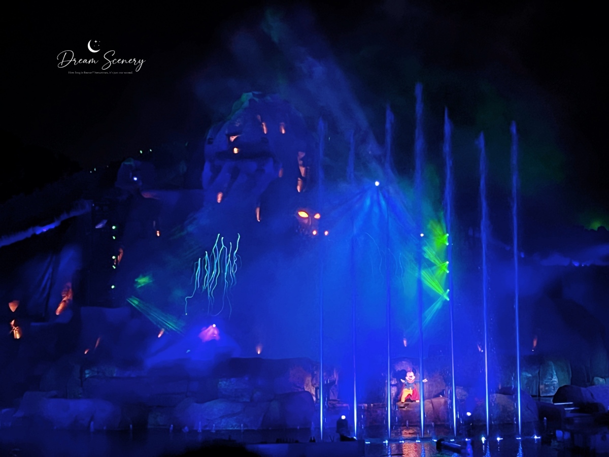 【美國 Florida】2024 Disney’s Hollywood Studios表演-夜晚煙火表演 Fantasmic! - 第29張圖 【美國 Florida】2024 Disney’s Hollywood Studios表演-夜晚煙火表演 Fantasmic!