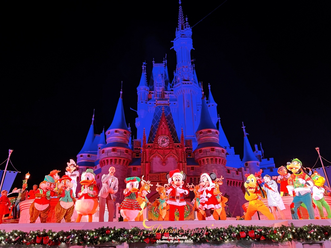 【美國 Florida】2024 Magic Kingdom 攻略|走進迪士尼最經典的夢想國度!Top10必玩設施、聖誕派對、公主見面會與必買周邊整理 - 第115張圖 【美國 Florida】2024 Magic Kingdom 攻略|走進迪士尼最經典的夢想國度!Top10必玩設施、聖誕派對、公主見面會與必買周邊整理