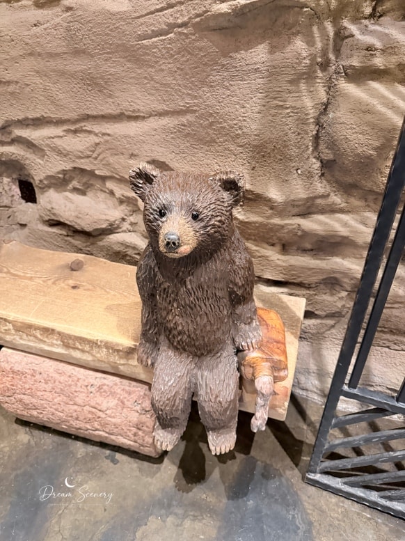 【美國-Arizona】亞利桑那州必訪野生動物園│開車進野生動物世界│Bearizona Wildlife Park - 第69張圖 【美國-Arizona】亞利桑那州必訪野生動物園│開車進野生動物世界│Bearizona Wildlife Park