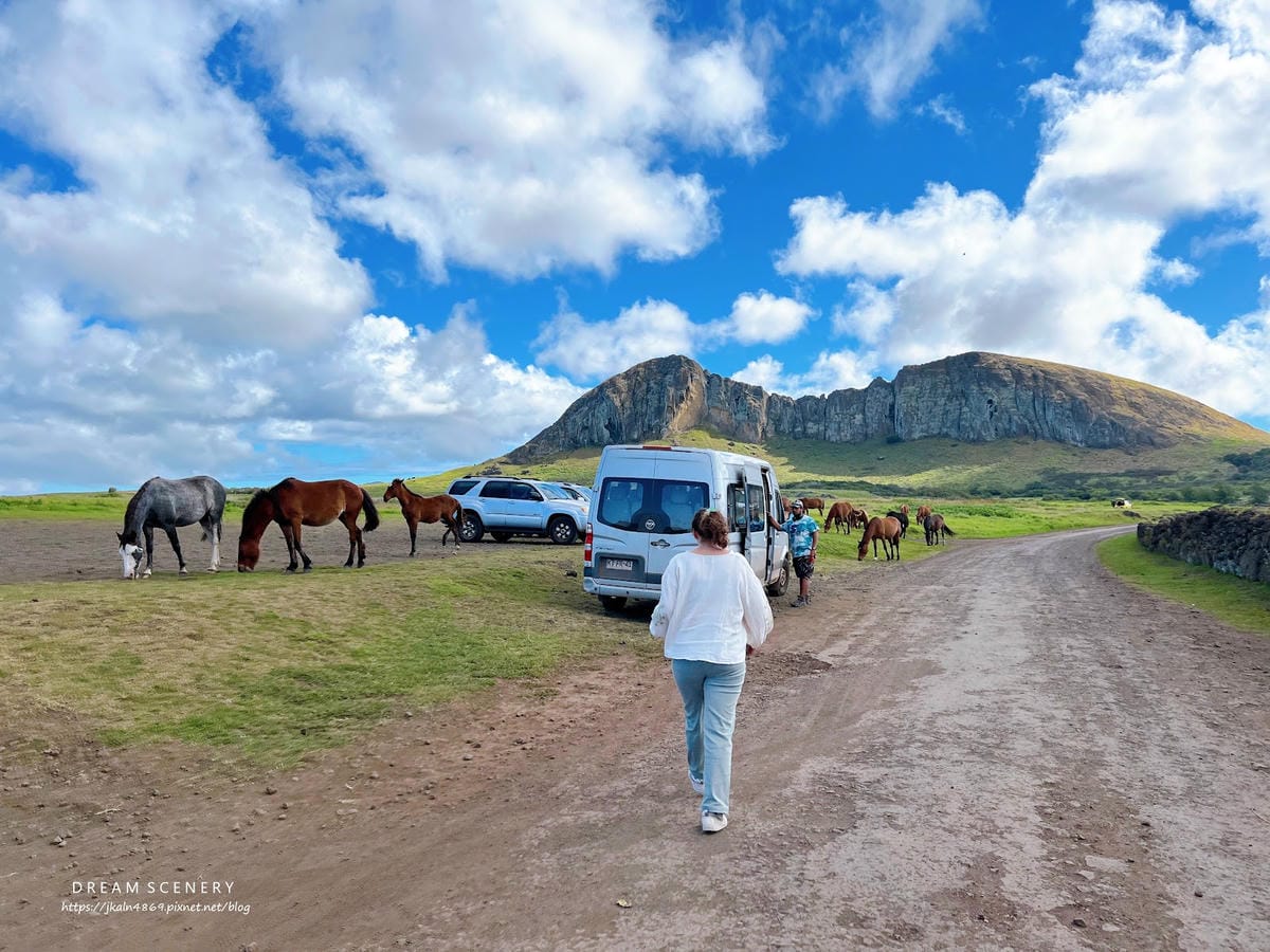 【智利-Easter Island】復活節島上最大的石像平台 【智利-Easter Island】復活節島上最大的石像平台