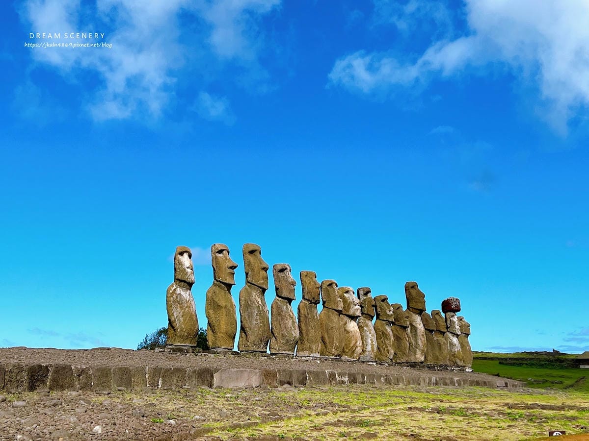 【智利-Easter Island】復活節島上最大的石像平台 【智利-Easter Island】復活節島上最大的石像平台