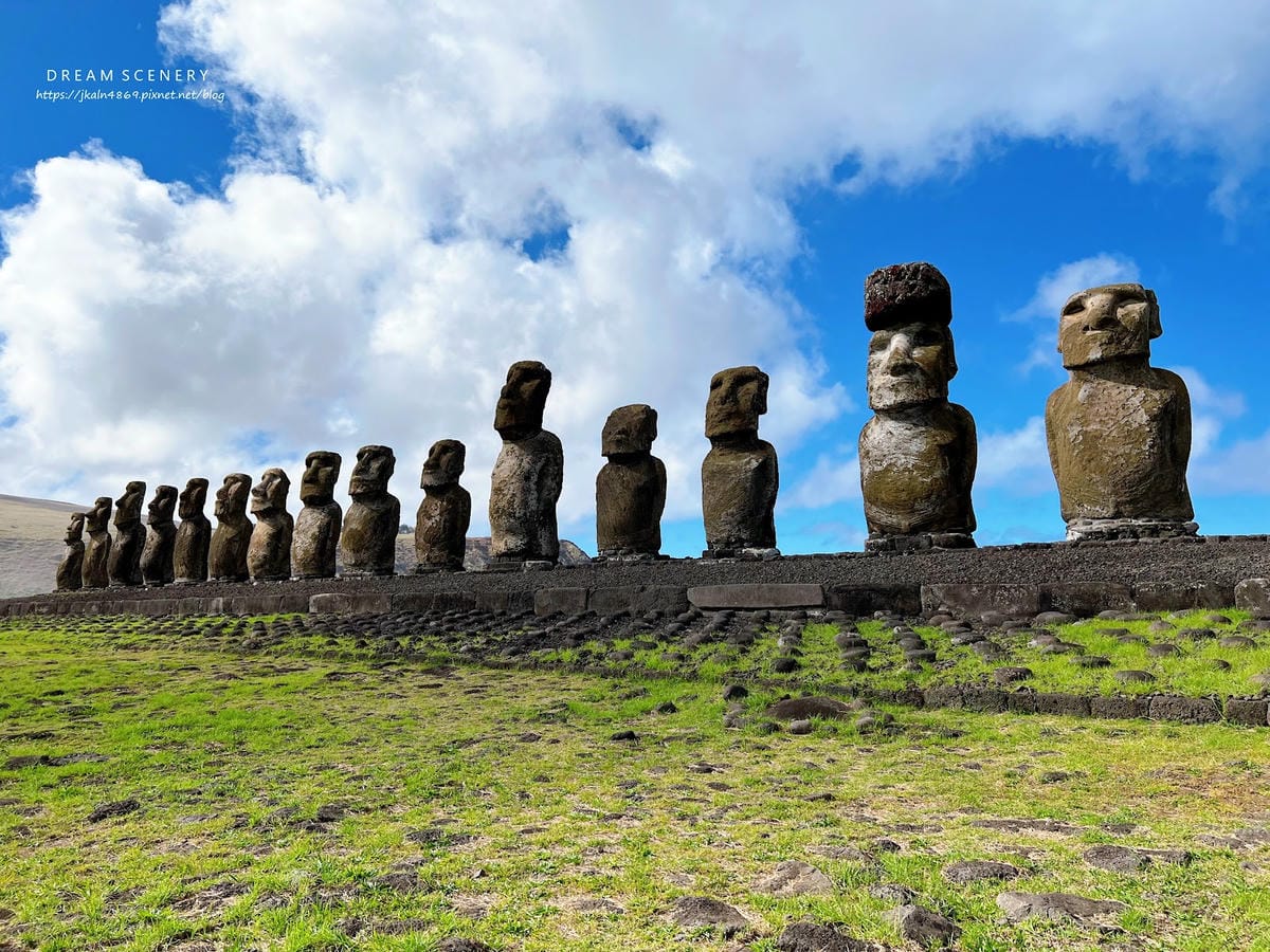 【智利-Easter Island】復活節島上最大的石像平台 【智利-Easter Island】復活節島上最大的石像平台