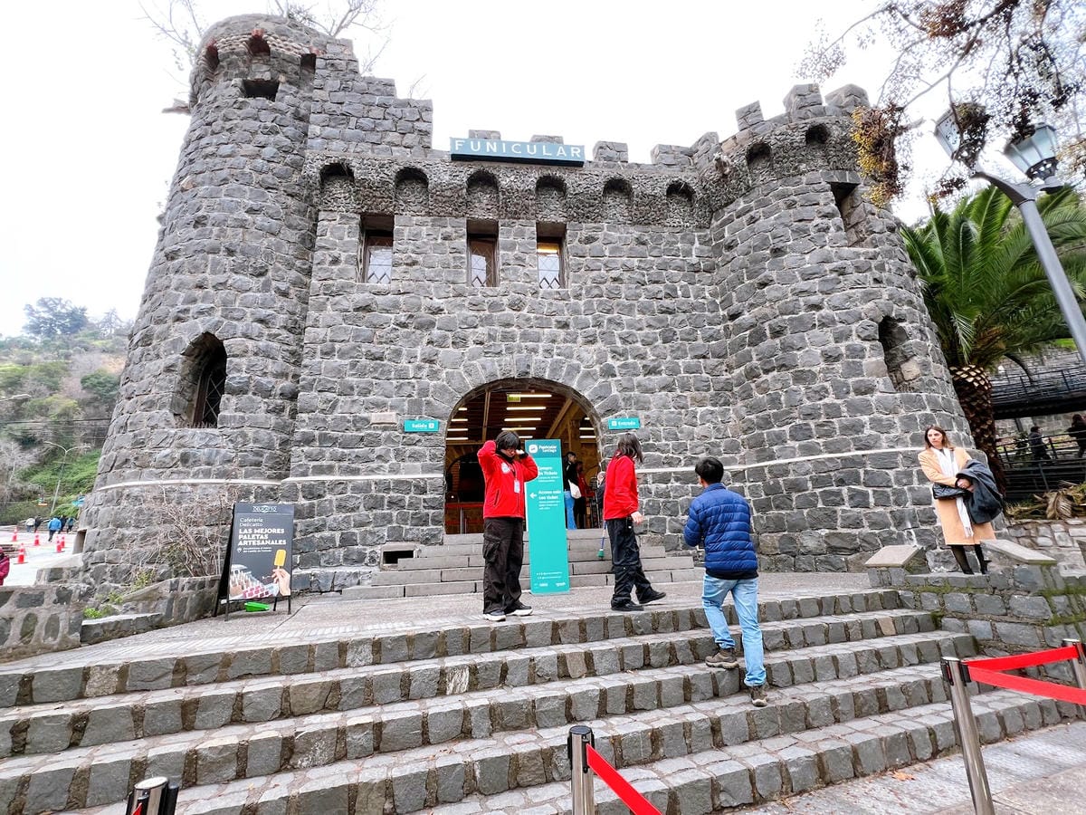 【智利-Santiago】Cerro San Cristób 【智利-Santiago】Cerro San Cristób