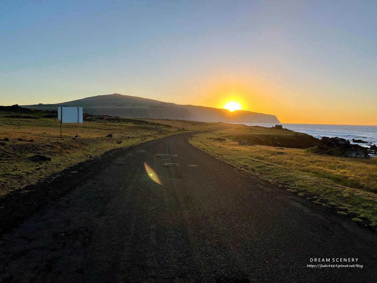 【智利-Easter Island】復活節島上最大的石像平台 【智利-Easter Island】復活節島上最大的石像平台