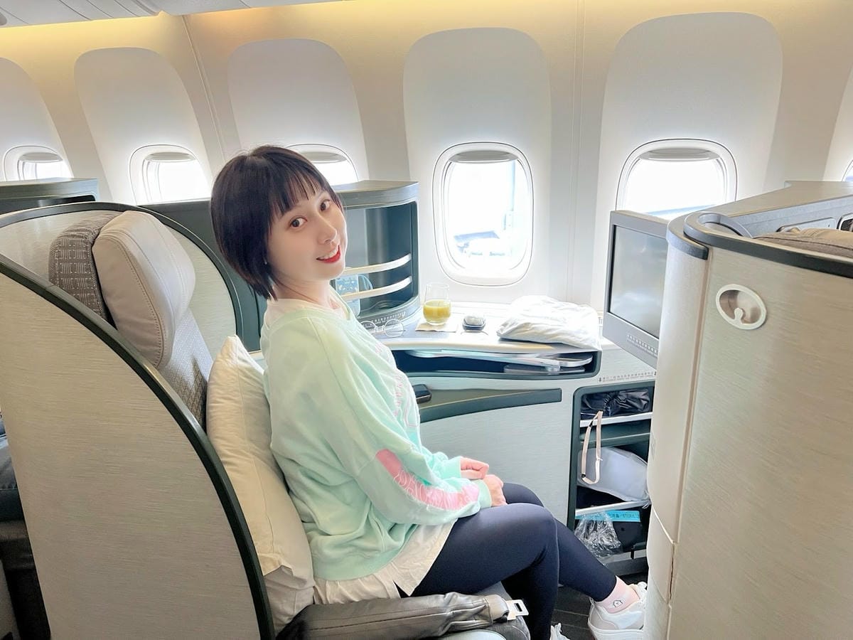 【桃園-大園區】長榮航空皇璽桂冠艙 【桃園-大園區】長榮航空皇璽桂冠艙