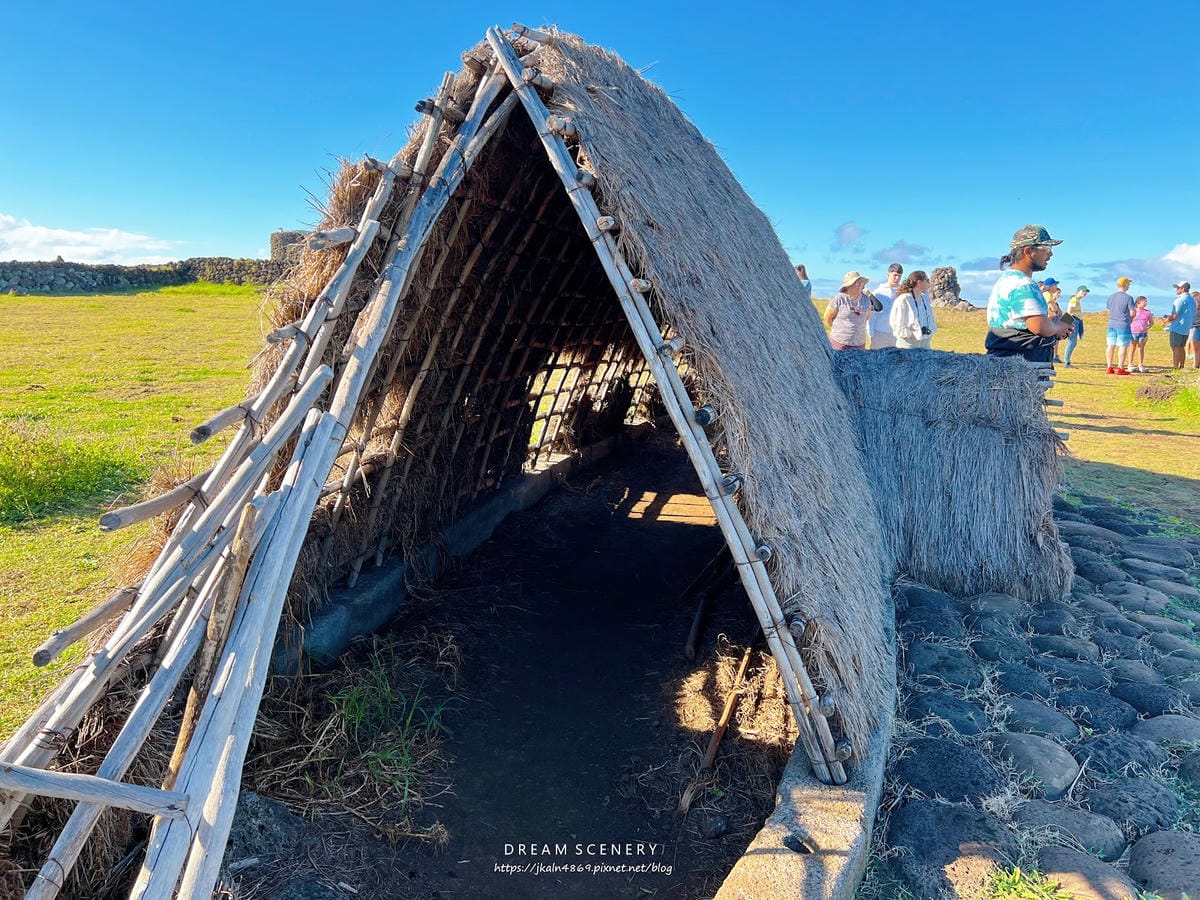【智利-Easter Island】復活節島的祭祀平台之一 