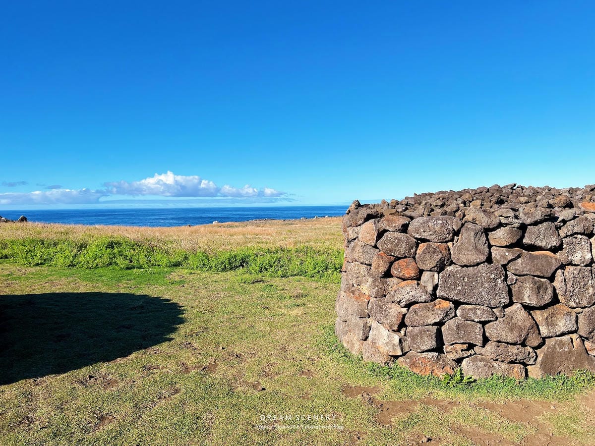 【智利-Easter Island】復活節島的祭祀平台之一 