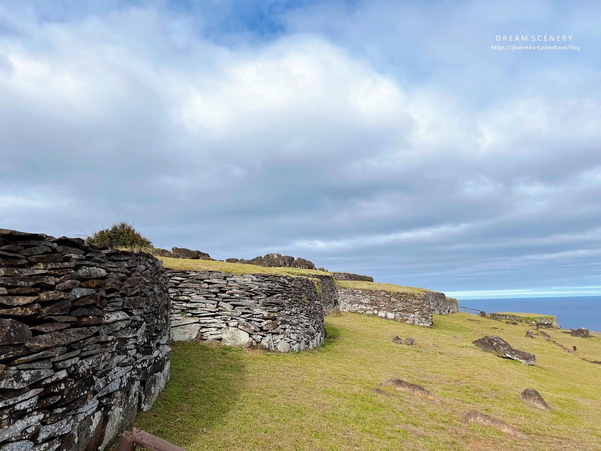 【智利-Easter Island】復活節島火山口邊緣 | 【智利-Easter Island】復活節島火山口邊緣 |