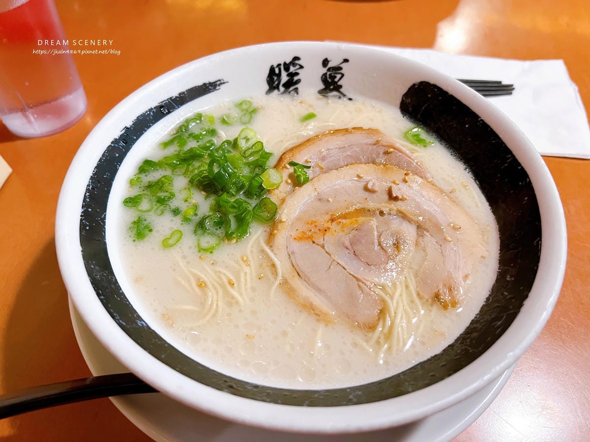 【加拿大- Vancouver】直擊溫哥華人氣店│福岡拉麵冠 【加拿大- Vancouver】直擊溫哥華人氣店│福岡拉麵冠
