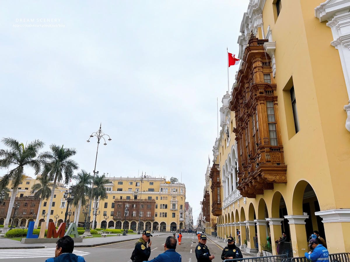 【祕魯-Lima】首都利馬景點│聖馬丁廣場Plaza San 【祕魯-Lima】首都利馬景點│聖馬丁廣場Plaza San