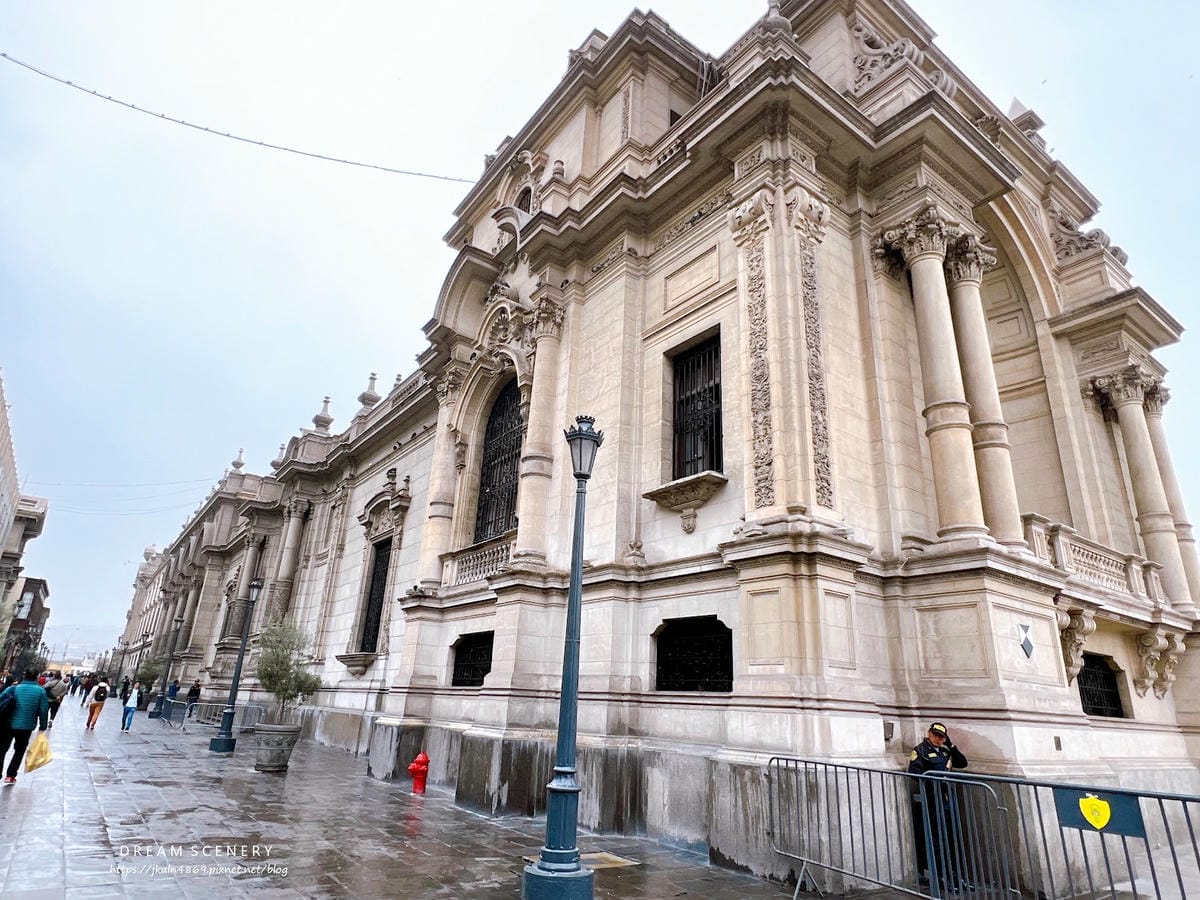 【祕魯-Lima】首都利馬景點│聖馬丁廣場Plaza San 【祕魯-Lima】首都利馬景點│聖馬丁廣場Plaza San