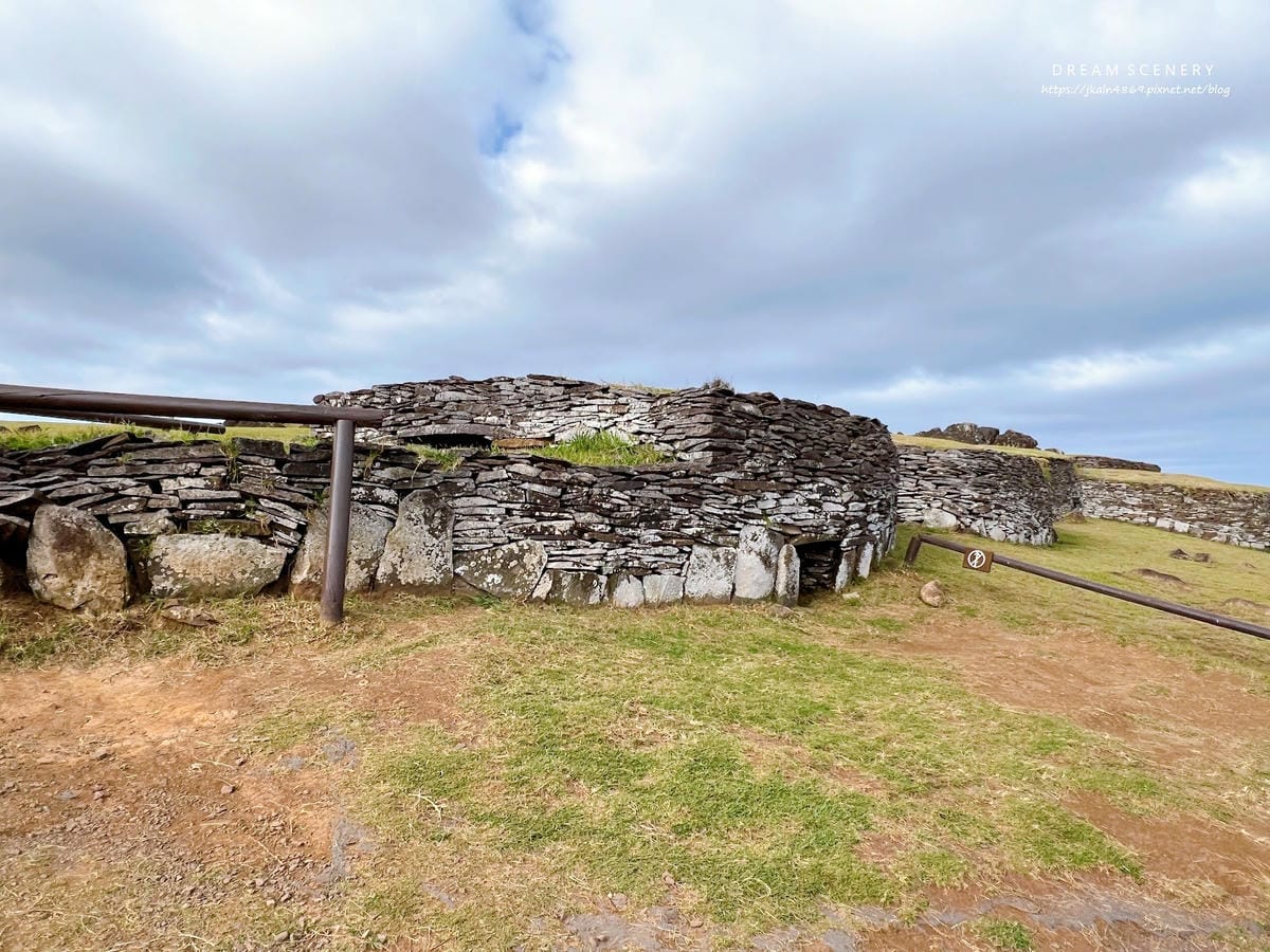 【智利-Easter Island】復活節島火山口邊緣 | 【智利-Easter Island】復活節島火山口邊緣 |
