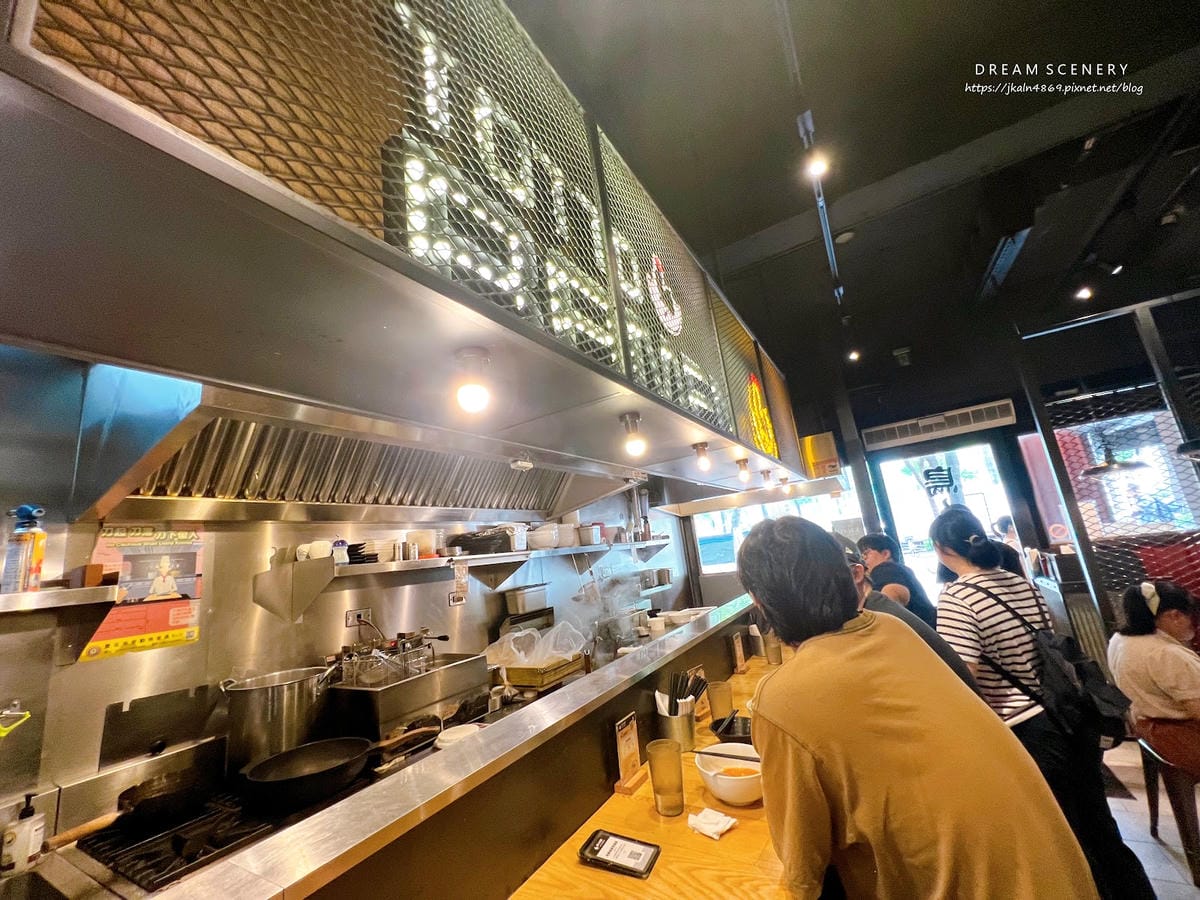 台北▴萬華區│來自紐約的人氣日本拉麵│鳥人拉麵-西門店 台北▴萬華區│來自紐約的人氣日本拉麵│鳥人拉麵-西門店