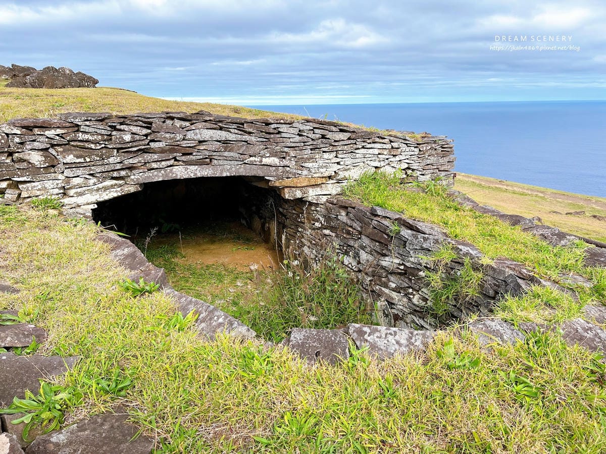 【智利-Easter Island】復活節島火山口邊緣 | 【智利-Easter Island】復活節島火山口邊緣 |