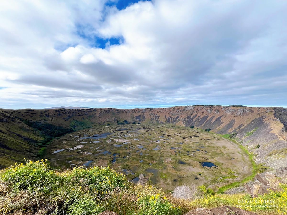 【智利-Easter Island】復活節島火山口邊緣 | 【智利-Easter Island】復活節島火山口邊緣 |