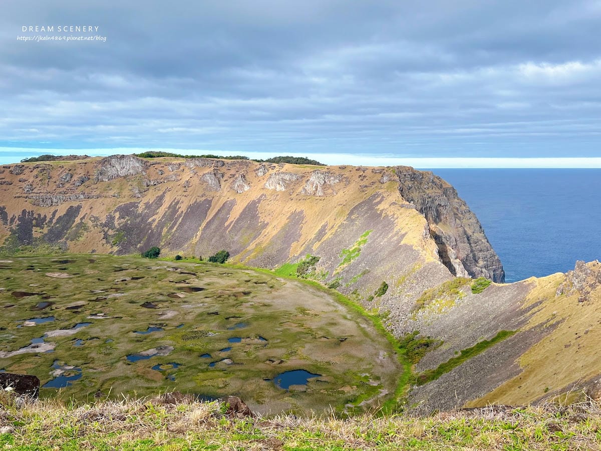 【智利-Easter Island】復活節島火山口邊緣 | 【智利-Easter Island】復活節島火山口邊緣 |