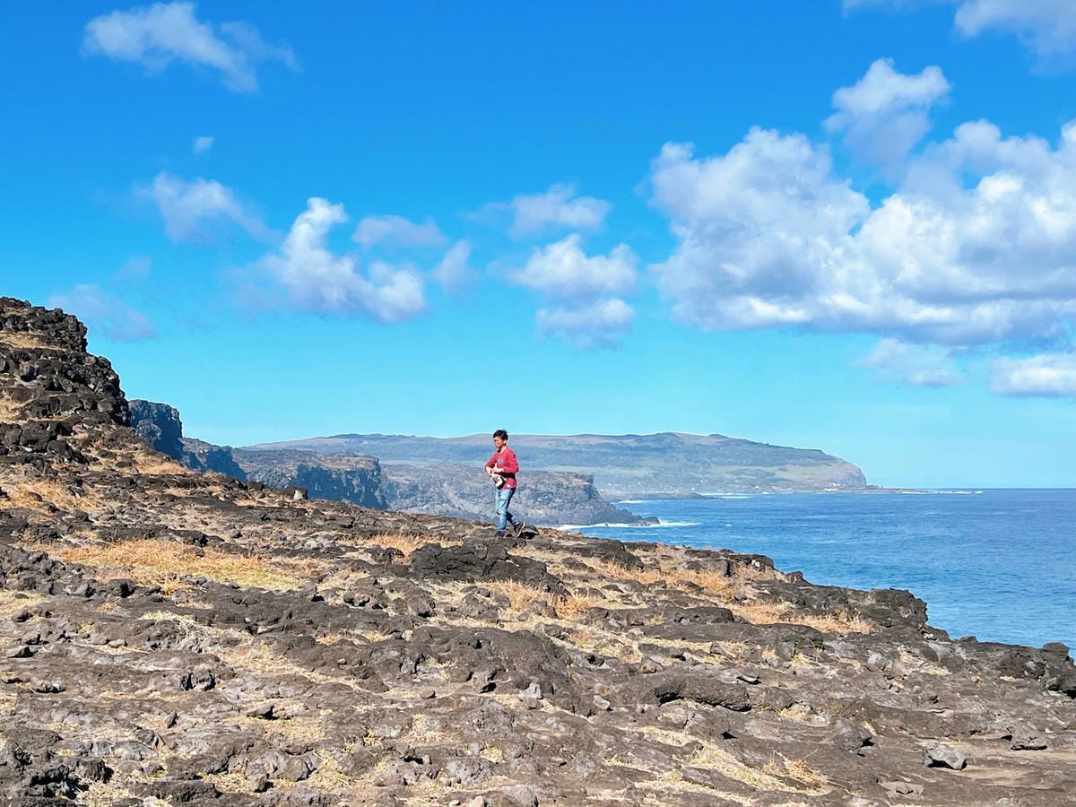 【智利-Easter Island】復活節島上著名的天然洞穴 【智利-Easter Island】復活節島上著名的天然洞穴