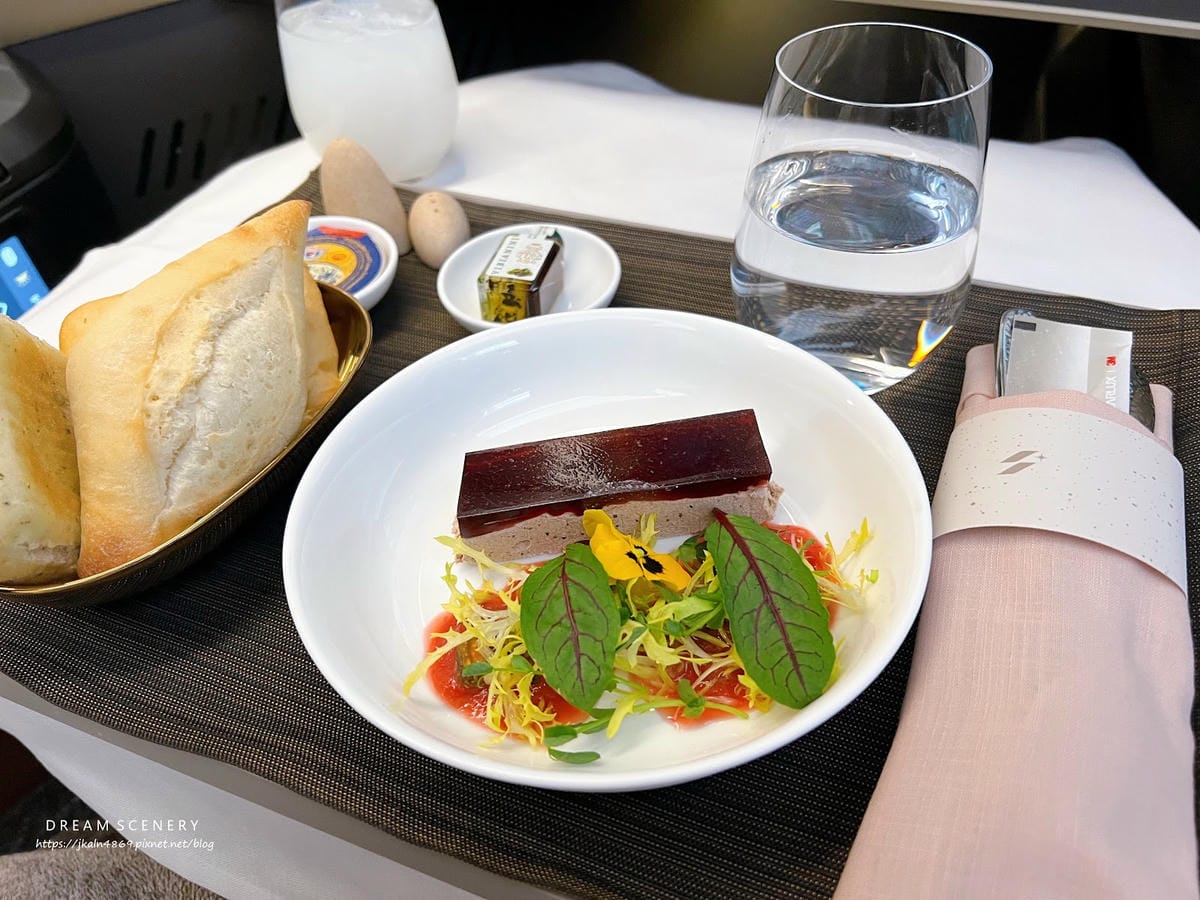 【美國-洛杉磯國際機場】Starlux Airlines B 【美國-洛杉磯國際機場】Starlux Airlines B