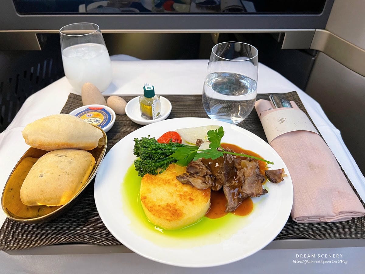 【美國-洛杉磯國際機場】Starlux Airlines B 【美國-洛杉磯國際機場】Starlux Airlines B