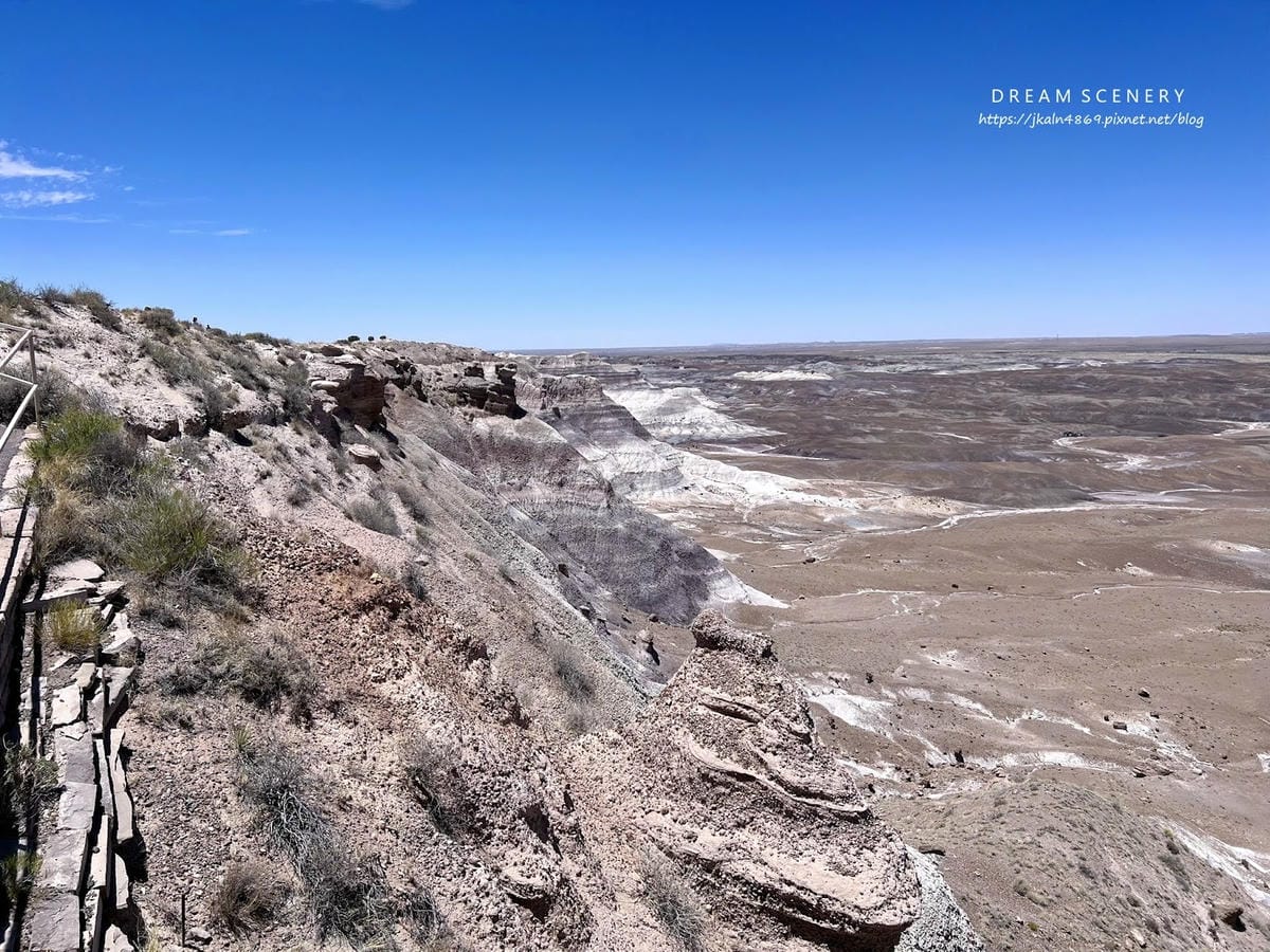 【美國-Arizona】穿越億萬年時光的旅程│石化森林國家公 【美國-Arizona】穿越億萬年時光的旅程│石化森林國家公