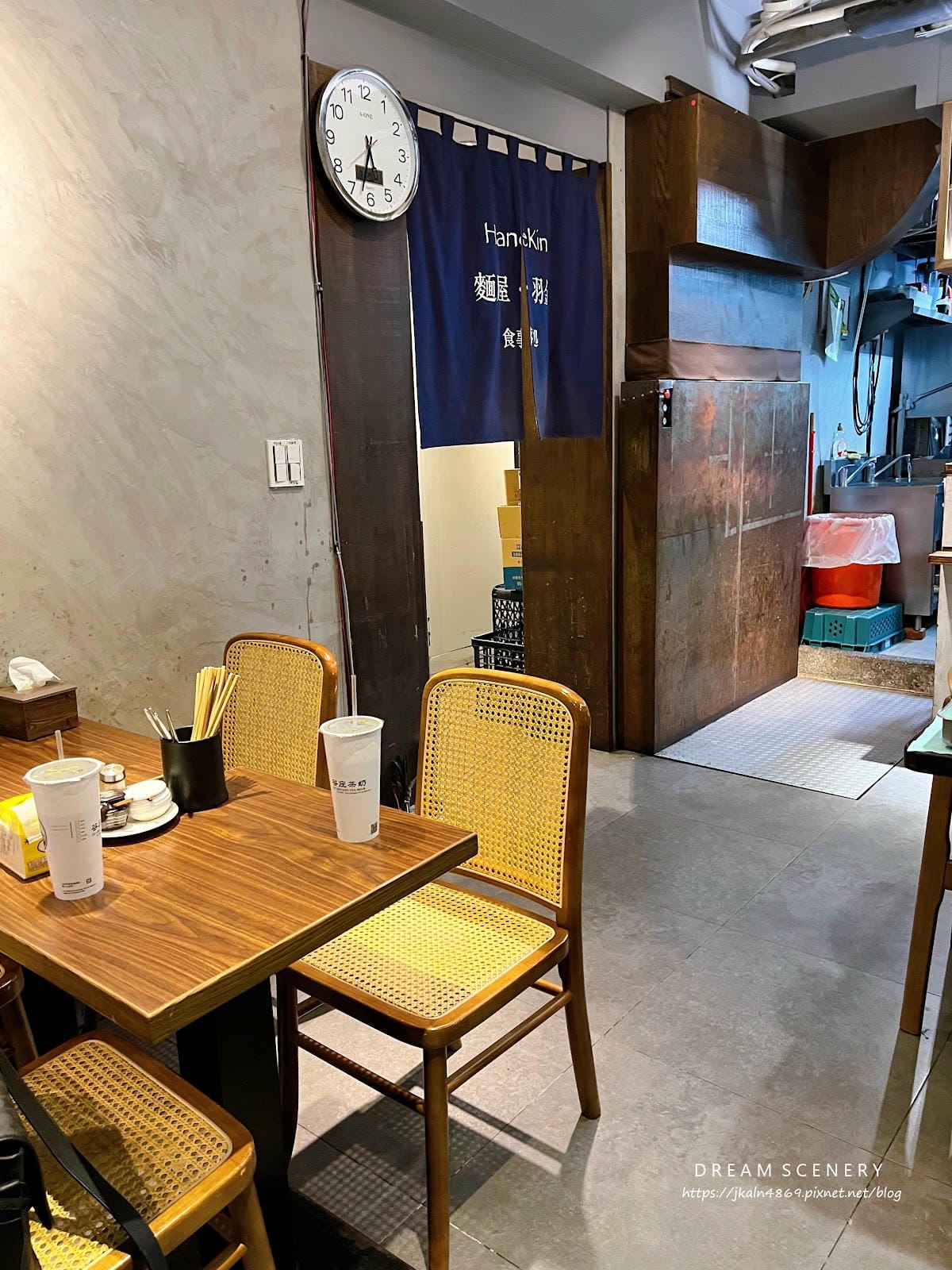 台北▴大安區│人氣烏骨雞機白湯│Hanekin 麵屋.羽金 台北▴大安區│人氣烏骨雞機白湯│Hanekin 麵屋.羽金
