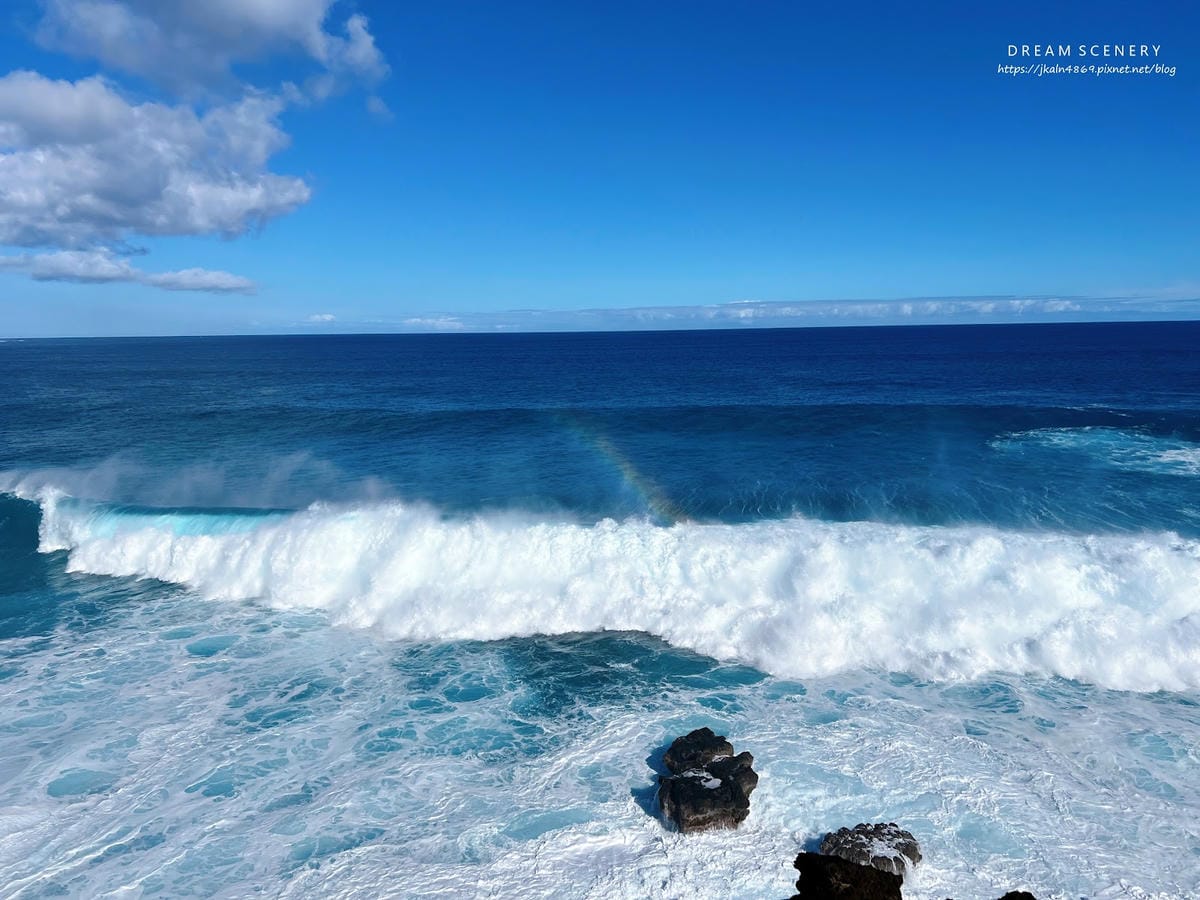 【智利-Easter Island】復活節島上著名的天然洞穴 【智利-Easter Island】復活節島上著名的天然洞穴