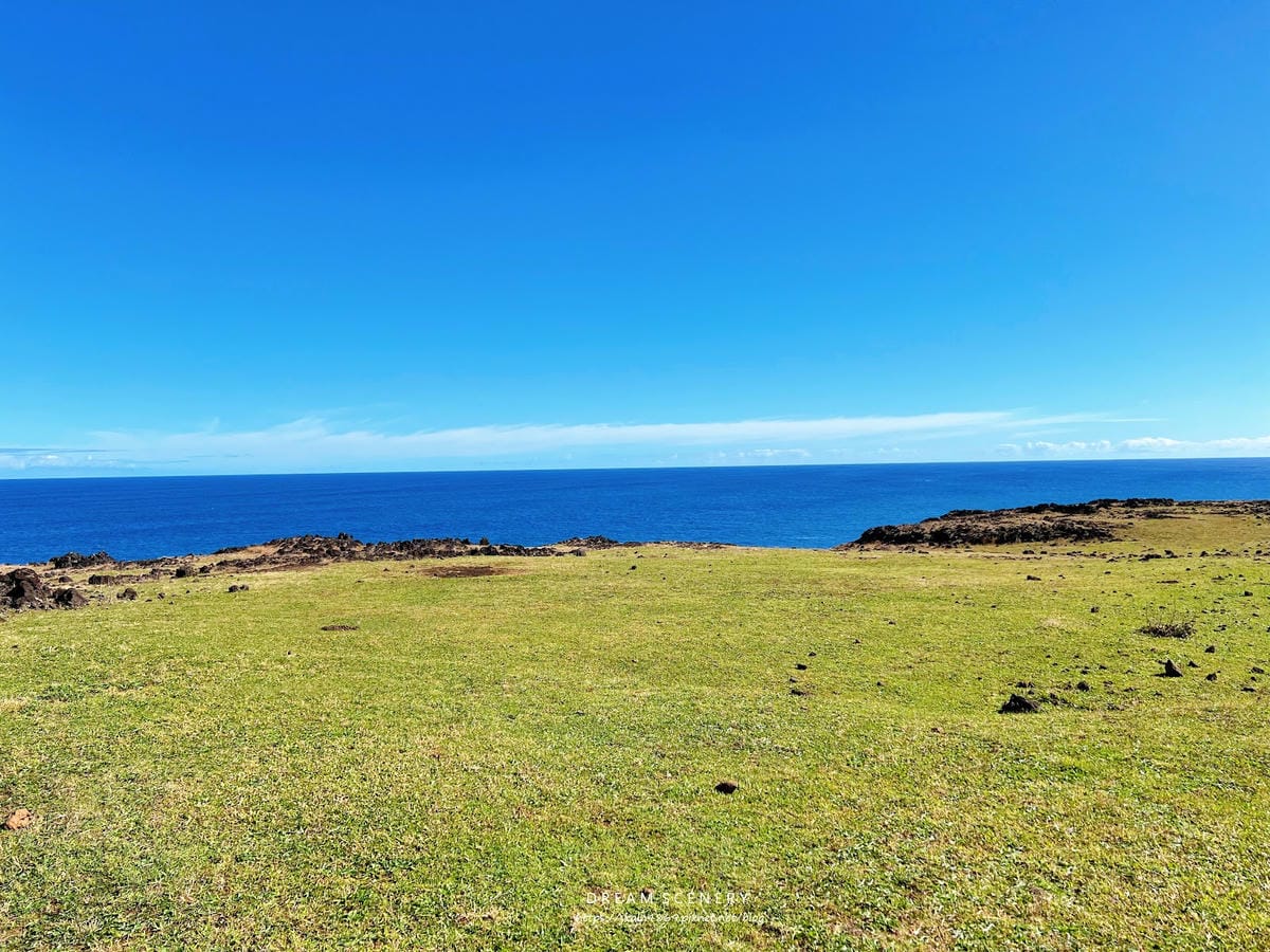 【智利-Easter Island】復活節島上著名的天然洞穴 【智利-Easter Island】復活節島上著名的天然洞穴